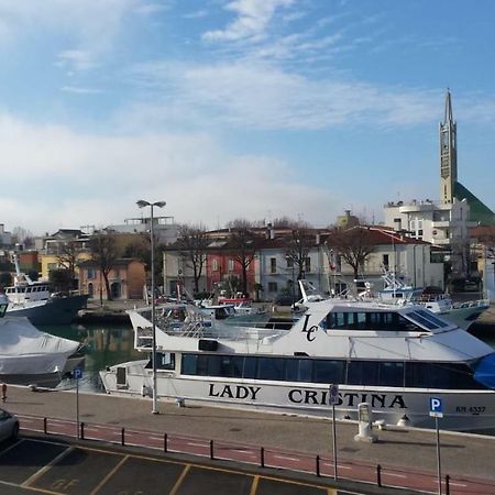 Rimini Lighthouse Easy Comfort Apartment Exterior photo