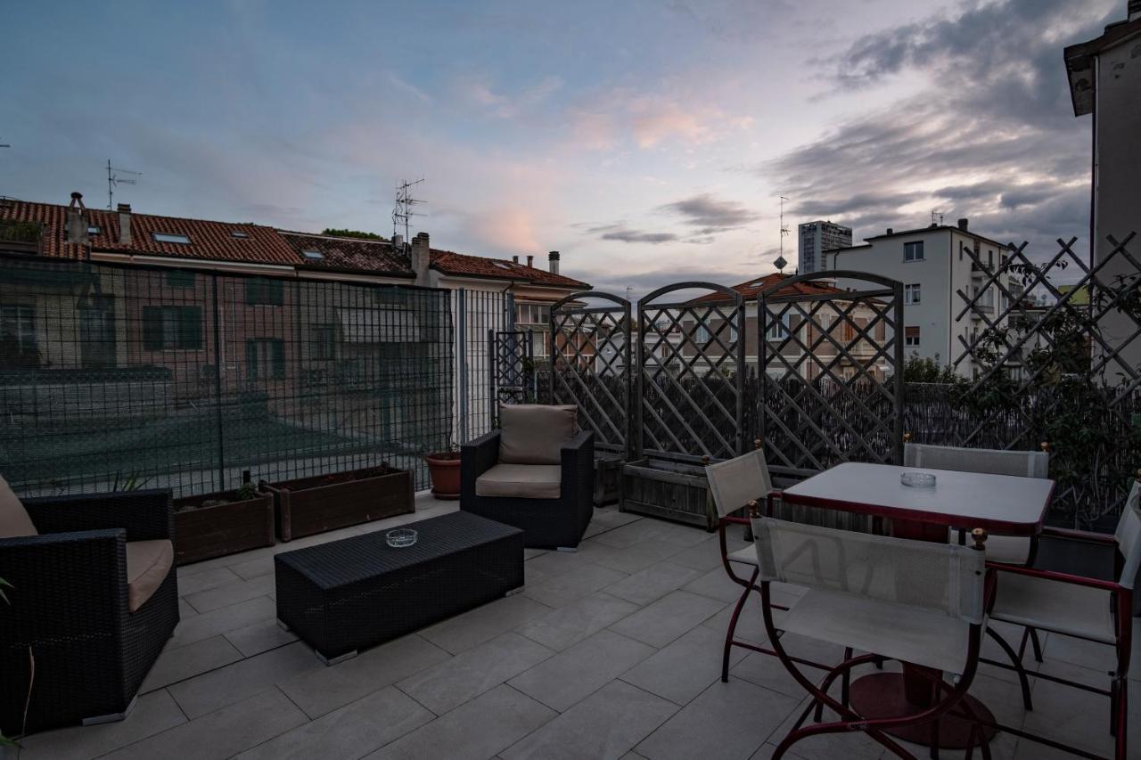 Rimini Lighthouse Easy Comfort Apartment Exterior photo